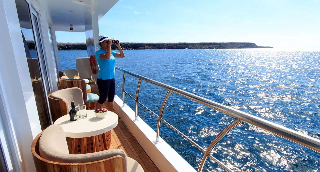 The Elite Galapagos Cruise video