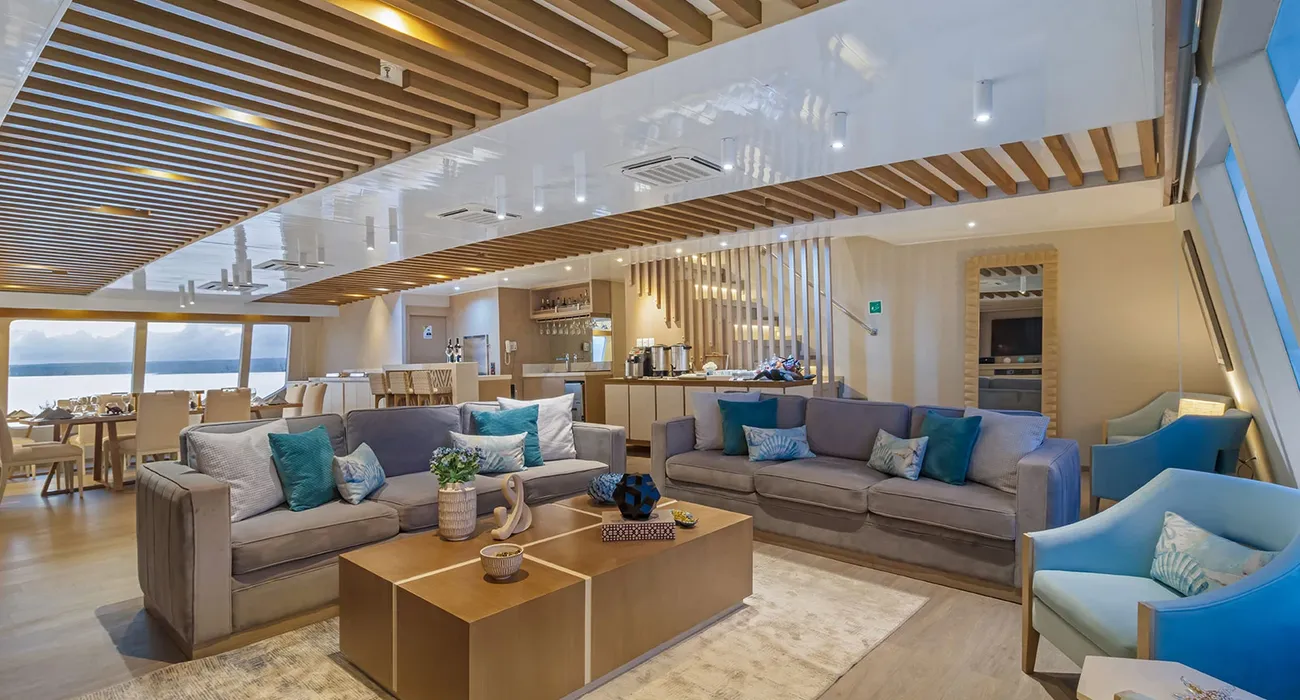 The Endemic Galapagos Cruise video